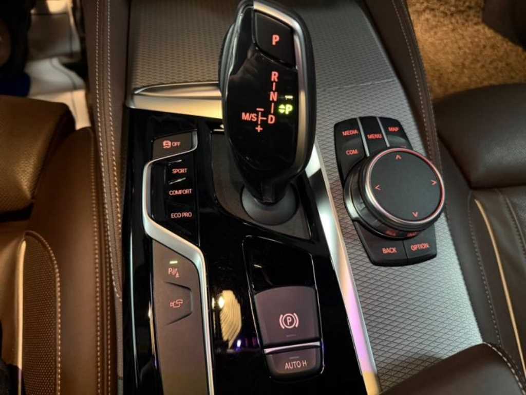 BMW 5 Series - Vista 12