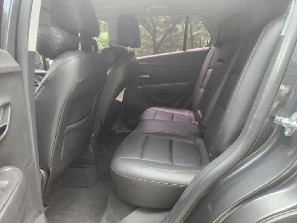 Chevrolet Trax - Vista 12