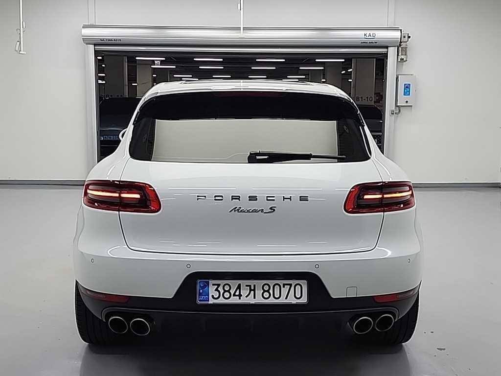 Porsche Macan - Vista 3