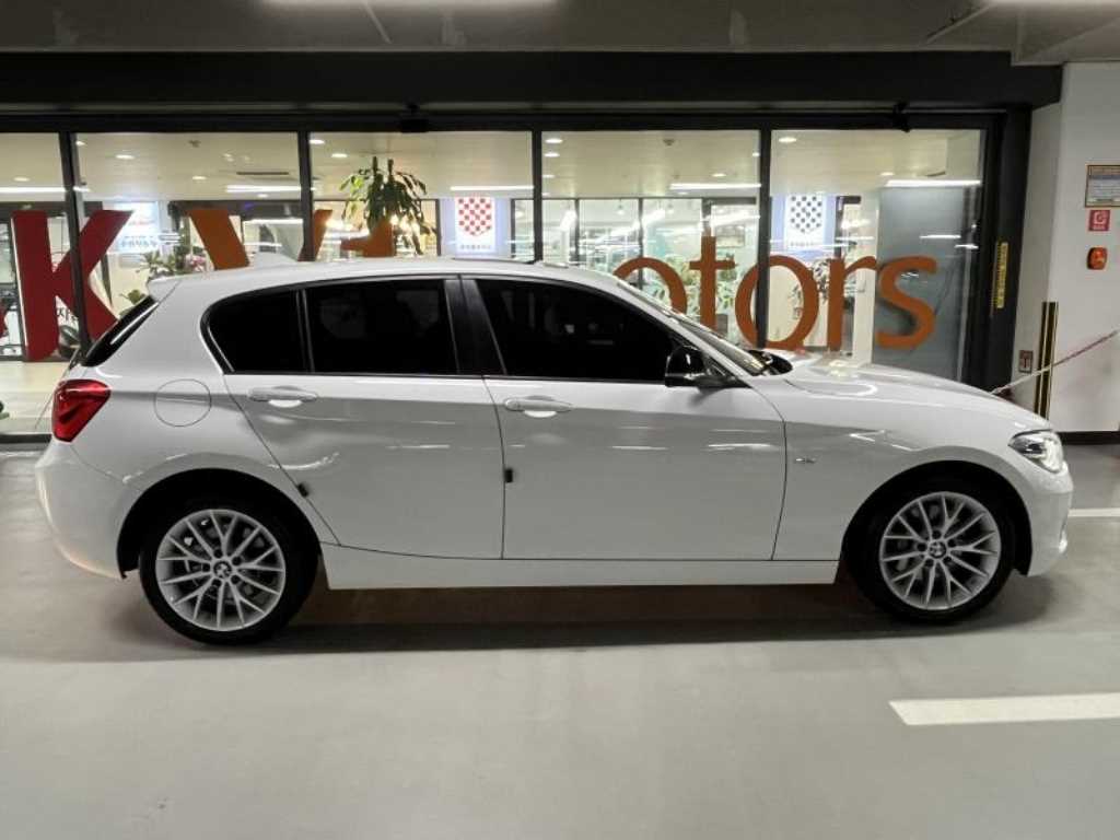 BMW 1 series - Vista 3