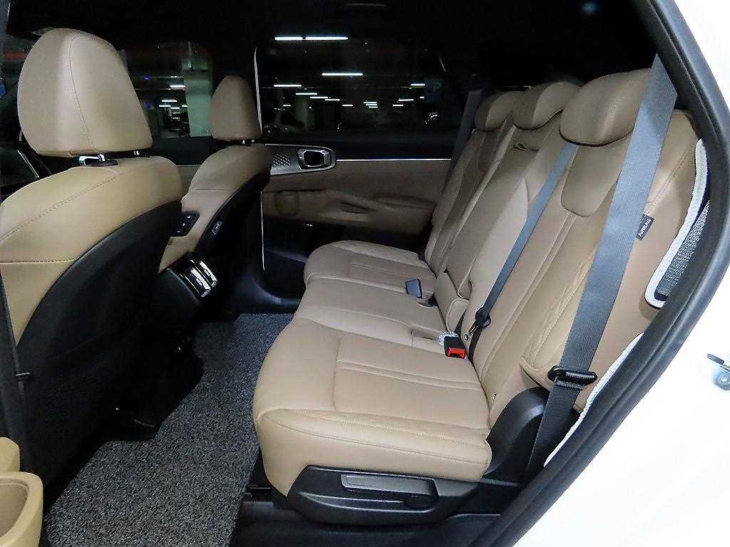 KIA Sorento - Vista 7