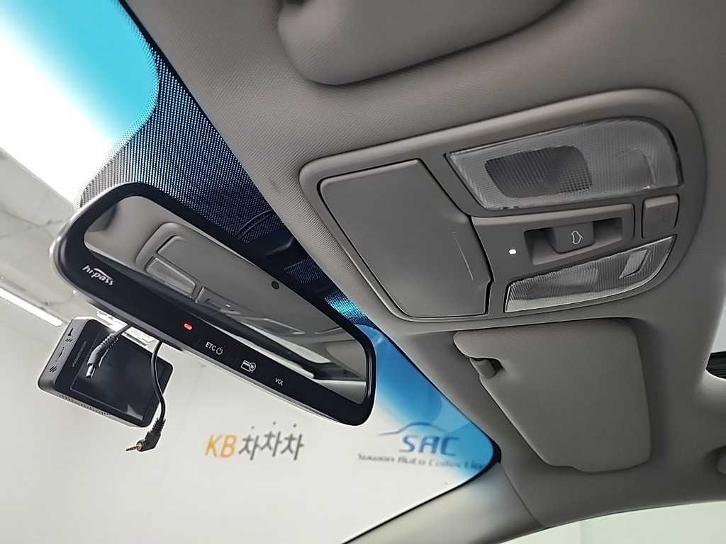 KIA K5 2011 Gris - Importación desde Corea - HF Imports Iquique - Foto 17