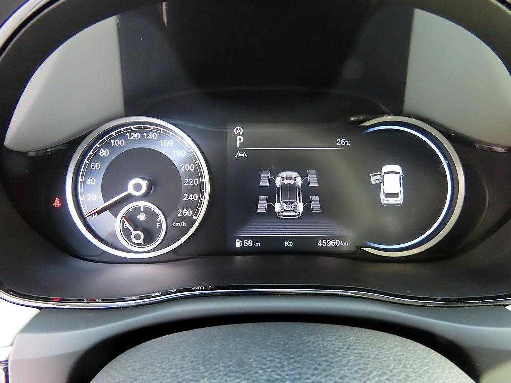 Genesis GV70 - Vista 9