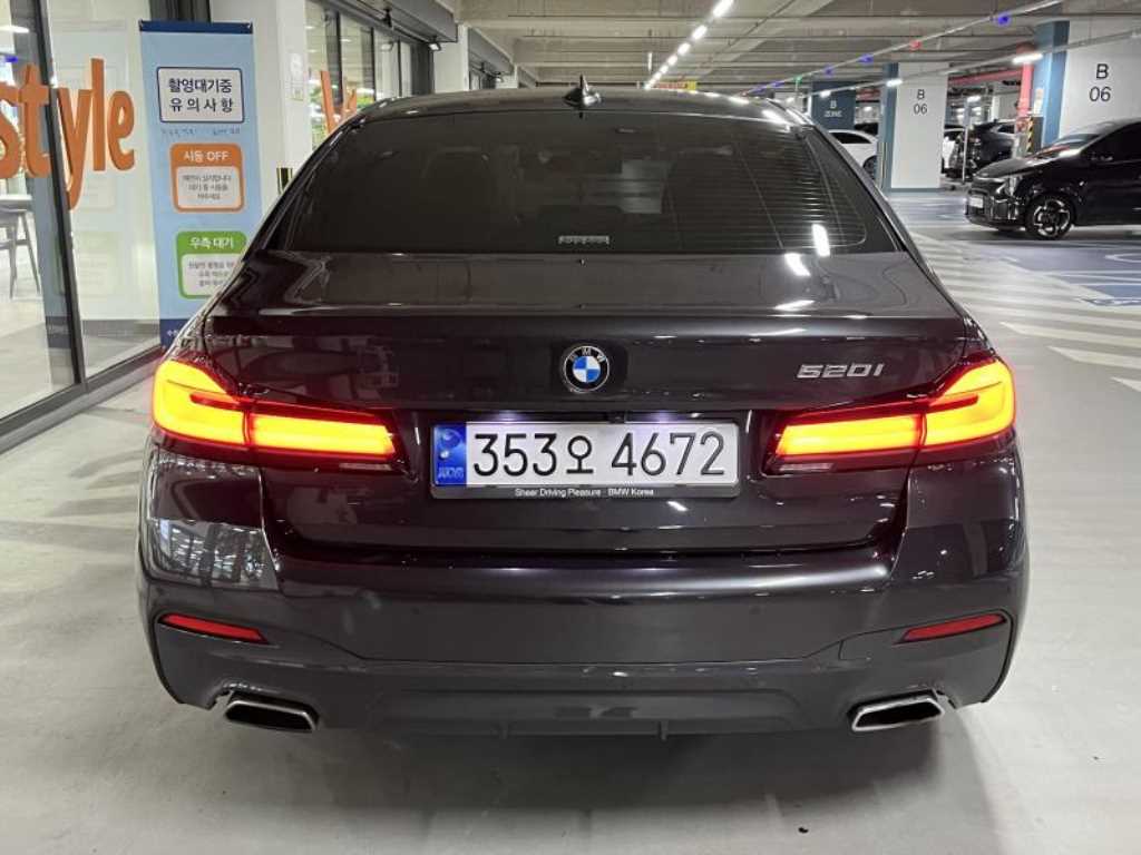BMW 5 Series - Vista 5