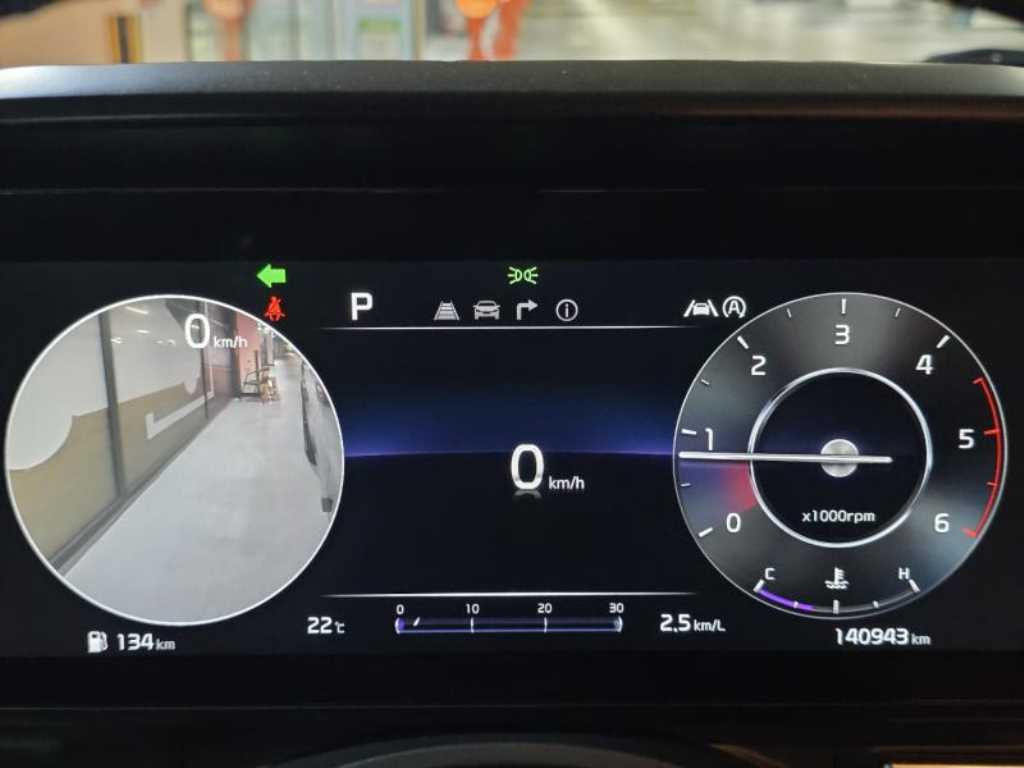 KIA Carnival 2023 Negro - Importación desde Corea - HF Imports Iquique - Foto 18