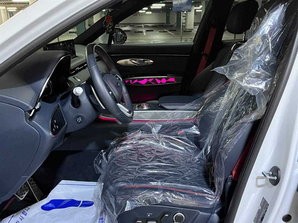 Genesis GV70 2023 Blanco - Importación desde Corea - HF Imports Iquique - Foto 13