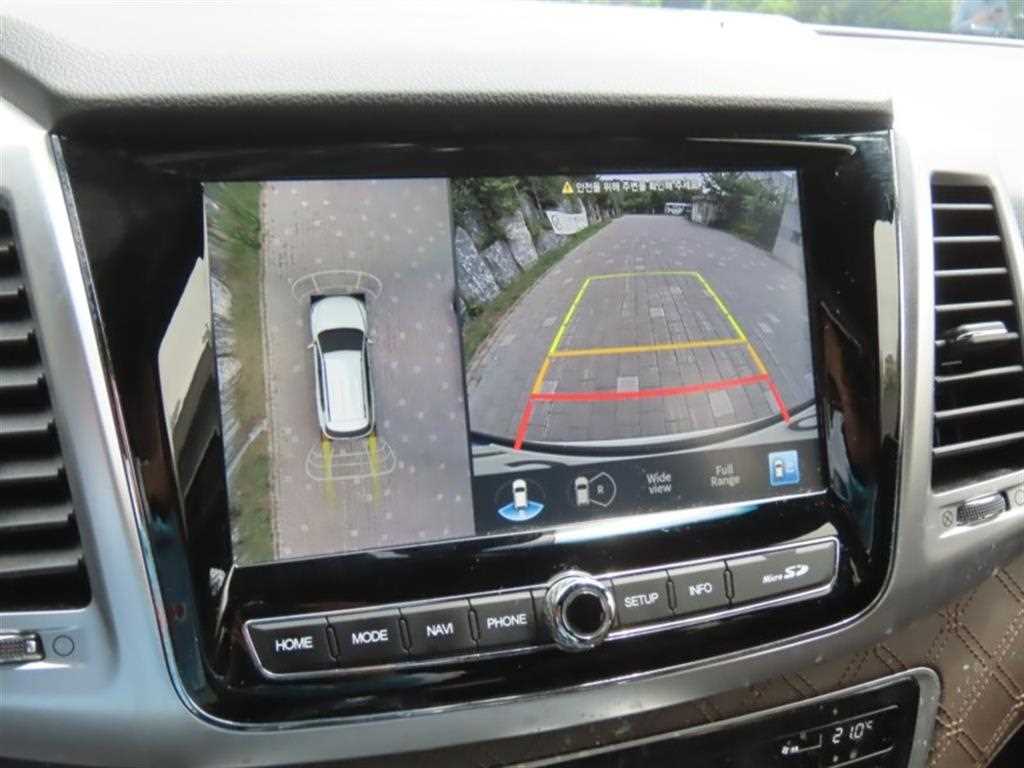 Ssangyong Rexton - Vista 9