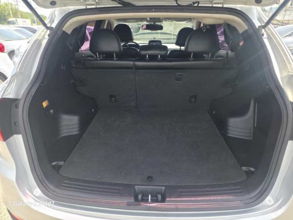 HYUNDAI Tucson - Vista 7