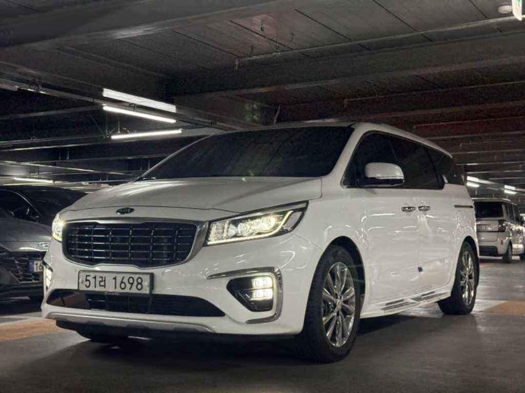 KIA Carnival 2019 - Importación desde Corea - HF Imports Iquique - Foto 1