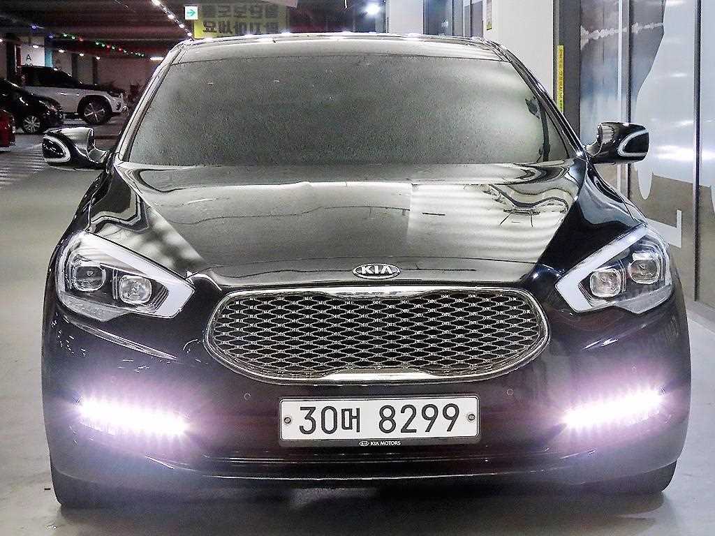 KIA K9 - Vista 2