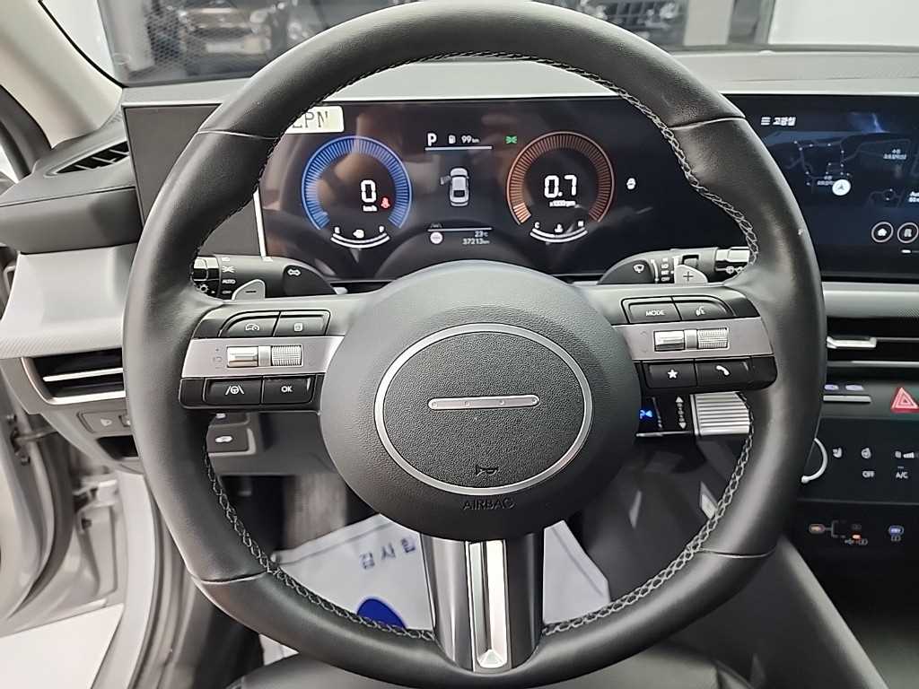 HYUNDAI Sonata - Vista 9