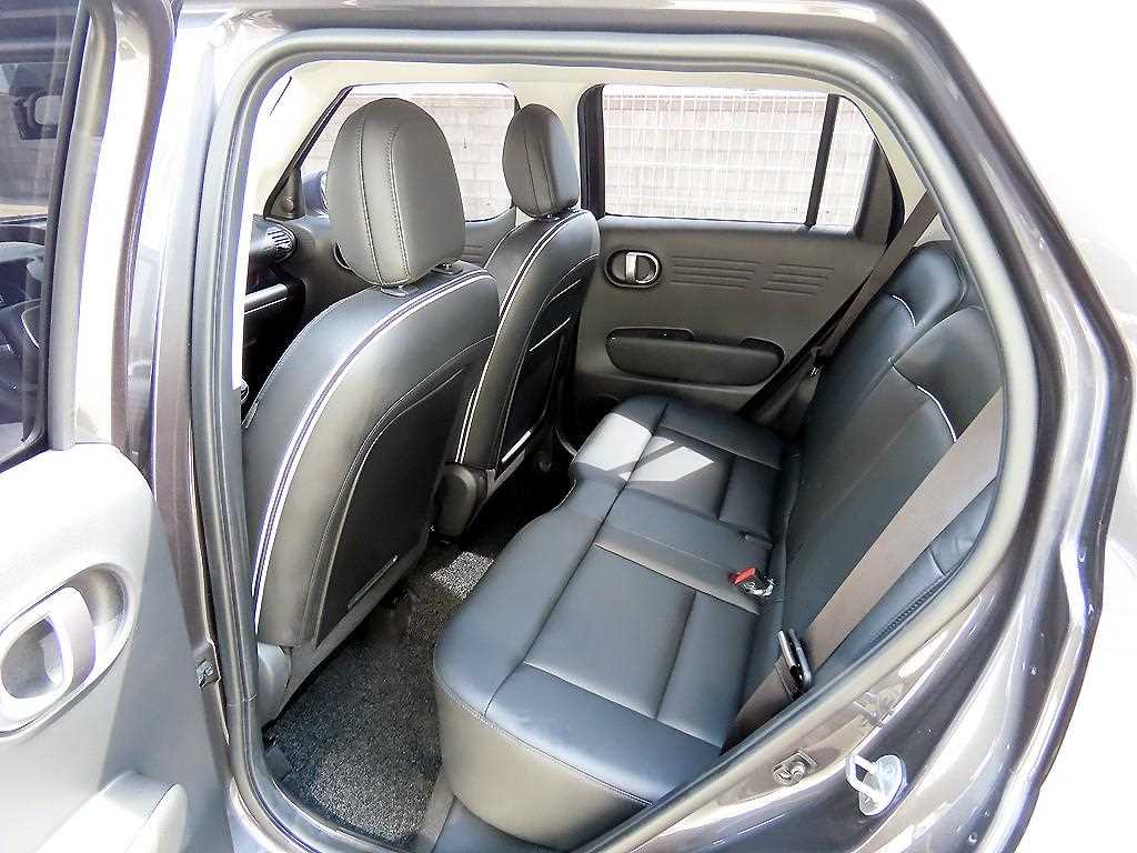 HYUNDAI Casper - Vista 6