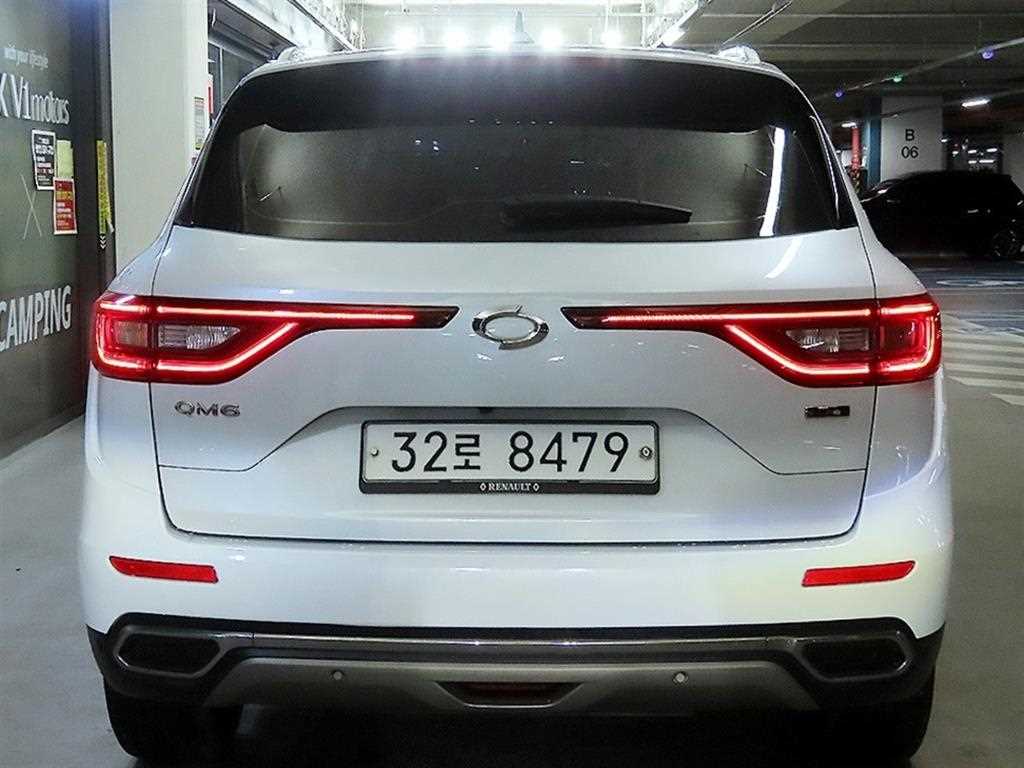 SAMSUNG QM6 - Vista 5