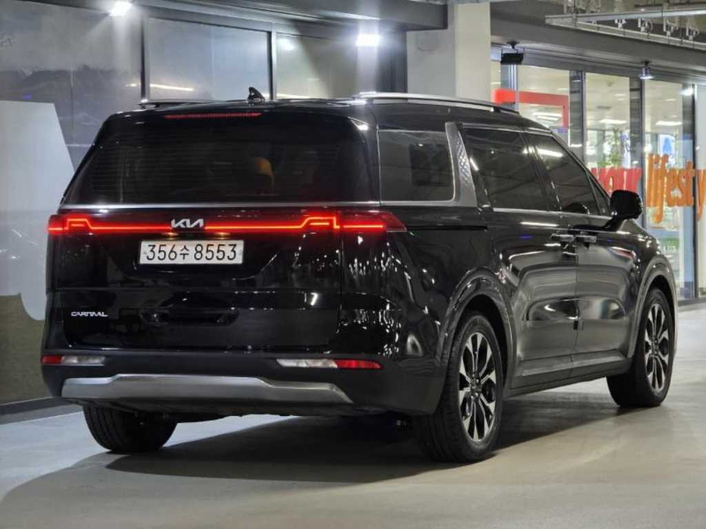 KIA Carnival - Vista 4
