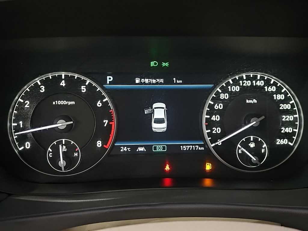 Genesis G90 - Vista 5