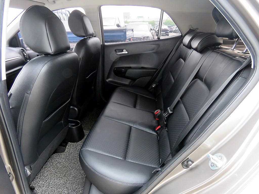 KIA Morning - Vista 7
