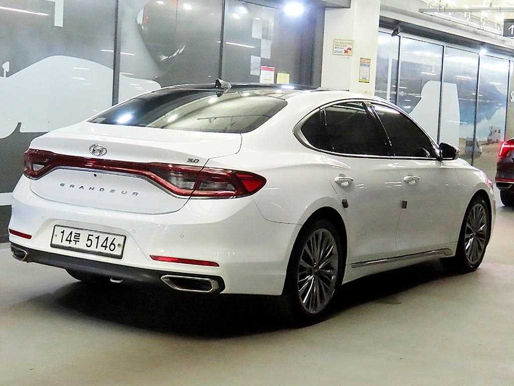 HYUNDAI Grandeur - Vista 4