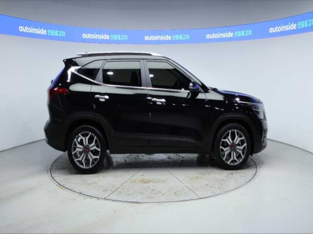 KIA Seltos 2023 - Importación desde Corea - HF Imports Iquique - Foto 18