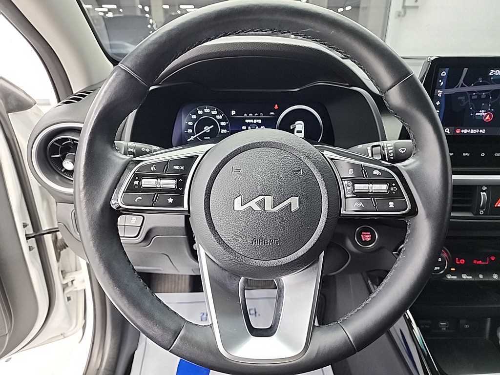 KIA K3 - Vista 10