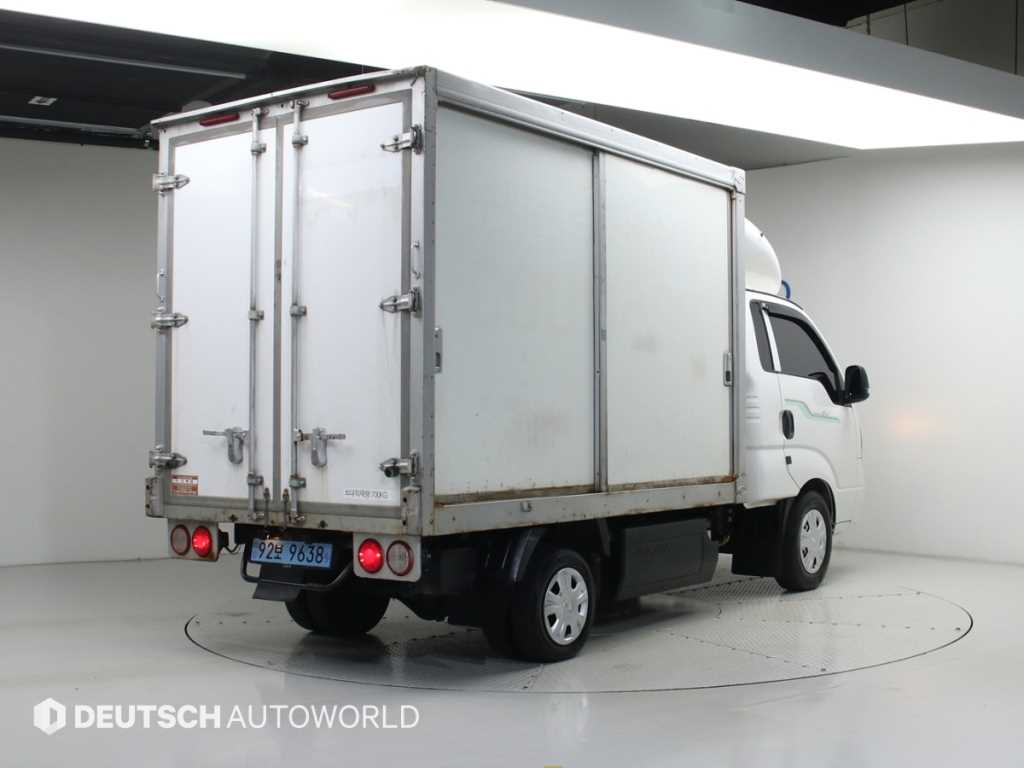 Small Truck Normal Box(High Deck) - Vista 2