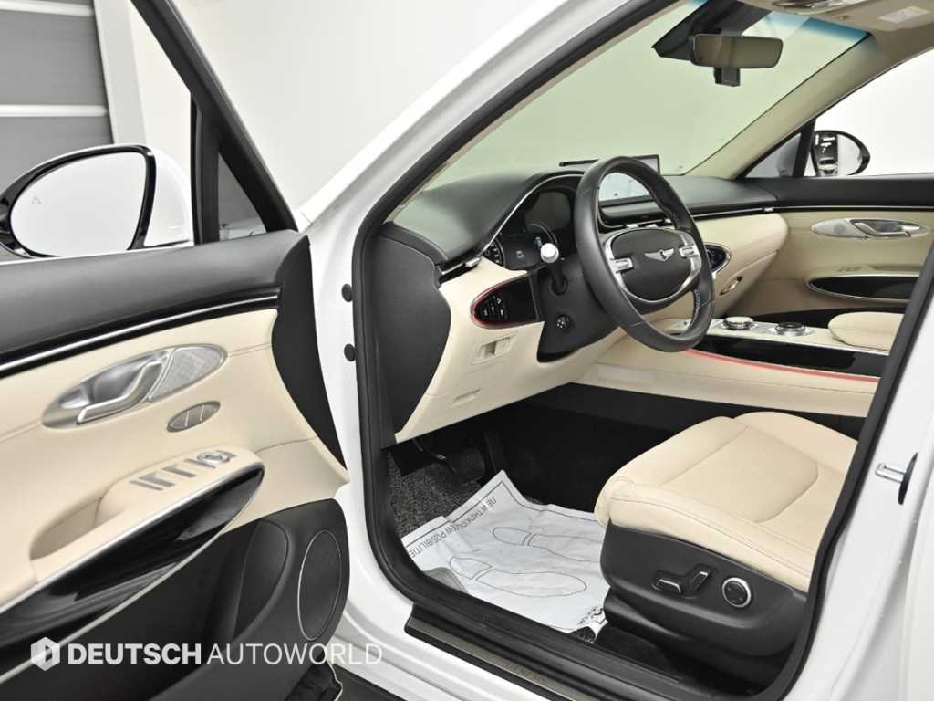 Genesis GV70 - Vista 11