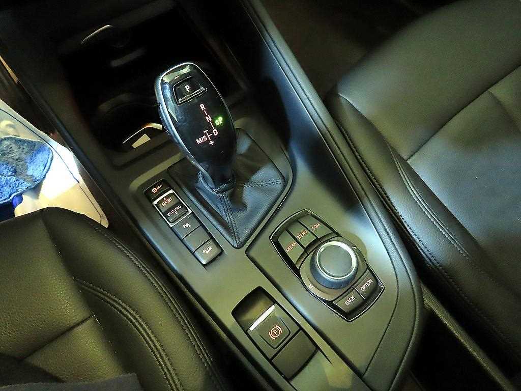 BMW X1 - Vista 12