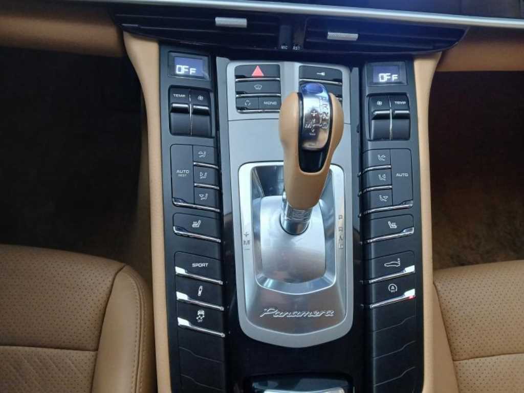 Porsche Panamera - Vista 11