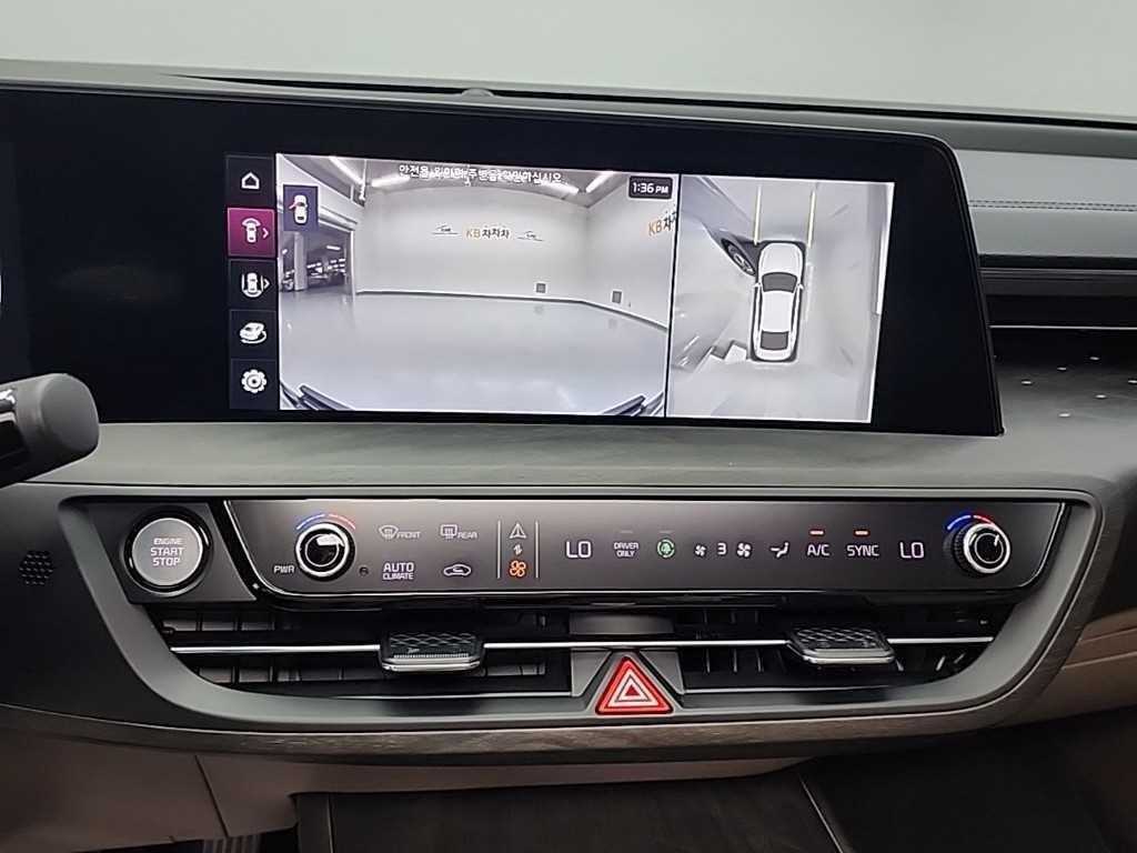 KIA K8 - Vista 10