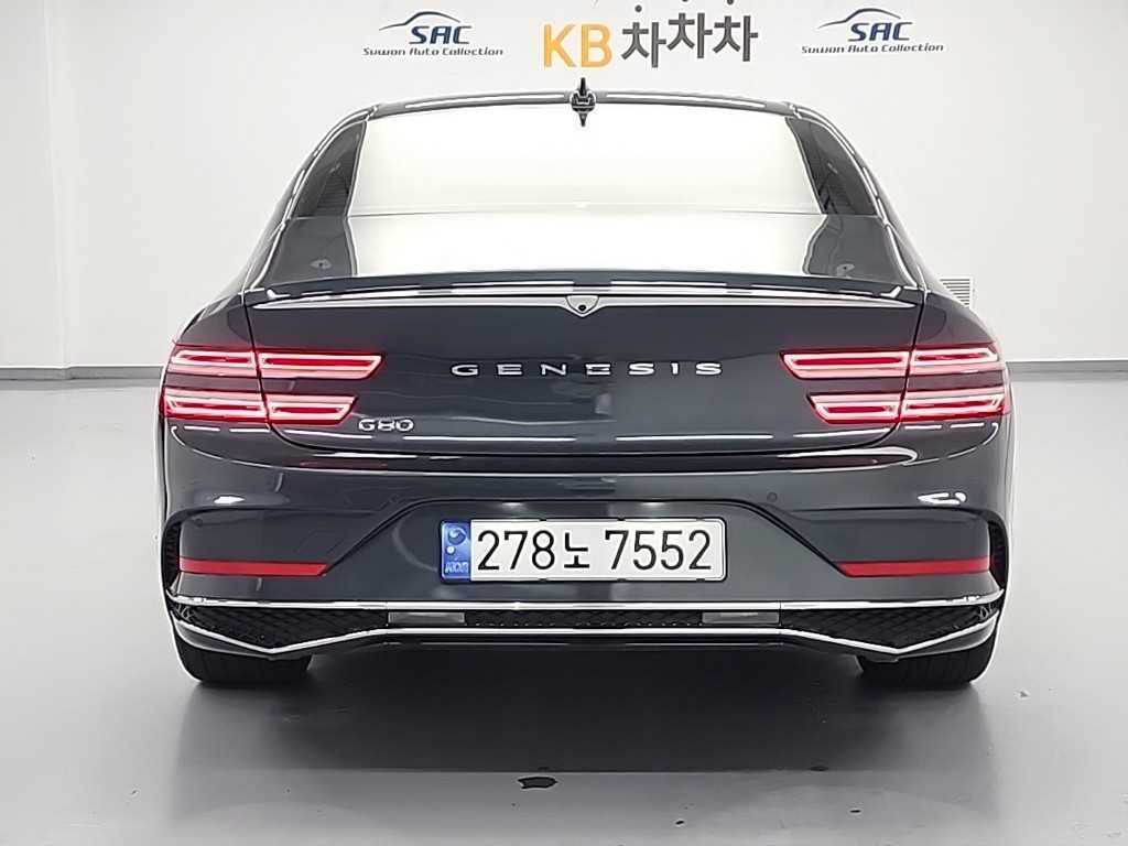 Genesis G80 - Vista 4