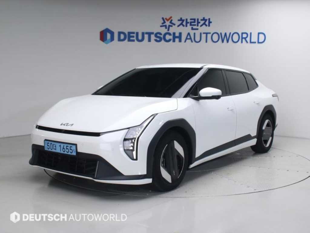 KIA EV4 2026 Blanco - Importación desde Corea - HF Imports Iquique - Foto 1