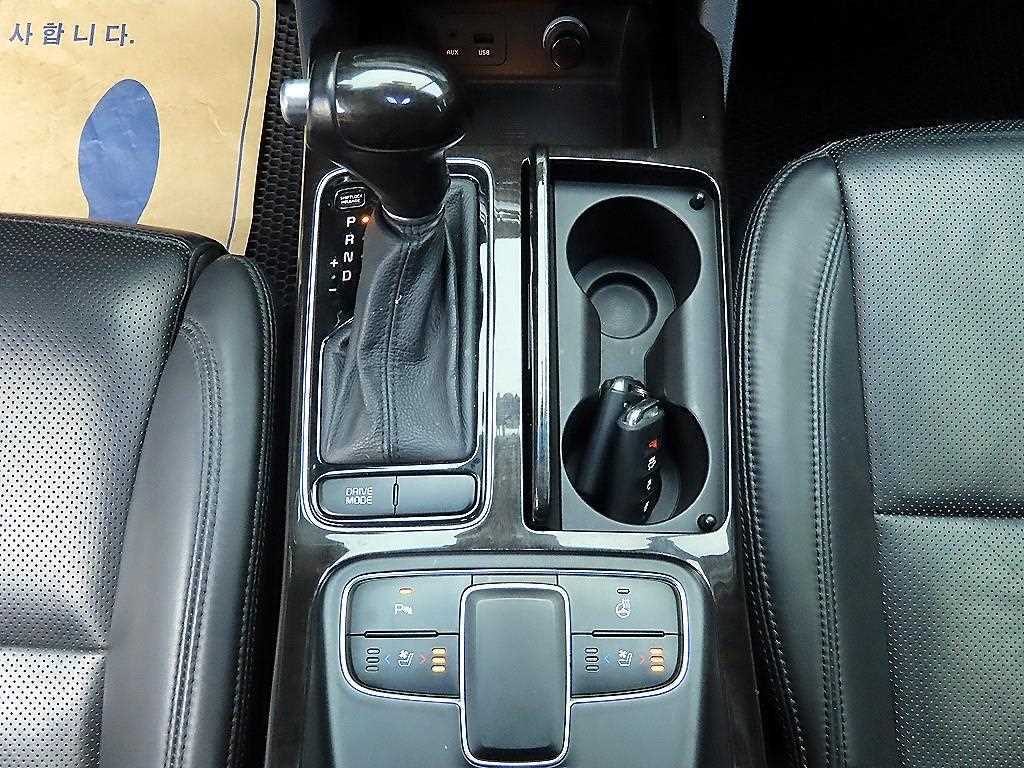 KIA K7 - Vista 10