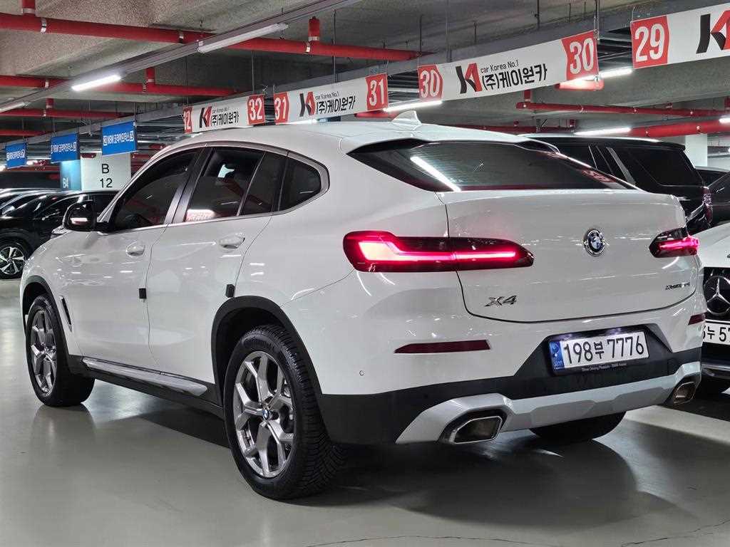 BMW X4 - Vista 3