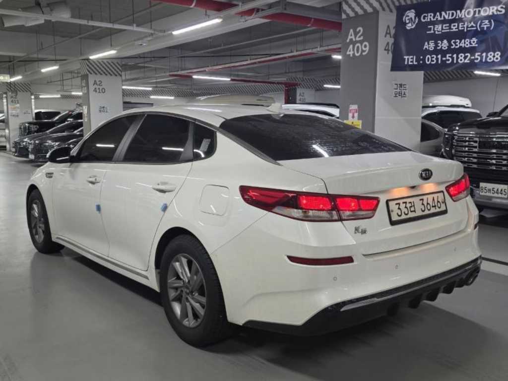 KIA K5 - Vista 5