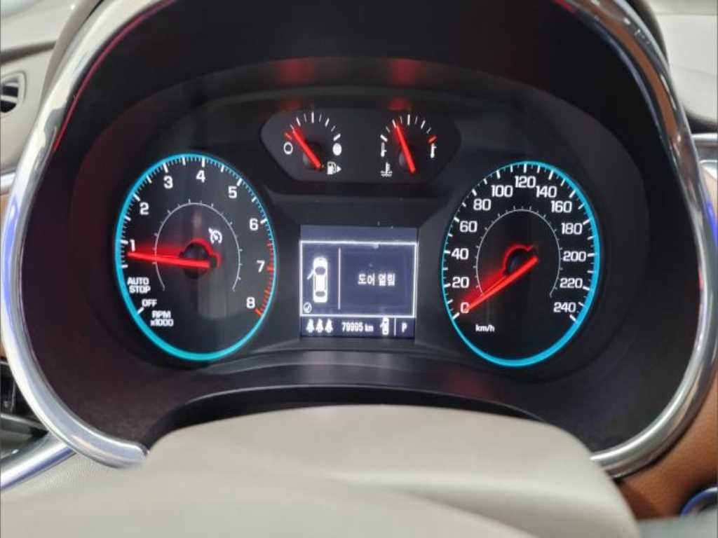 Chevrolet Malibu - Vista 4