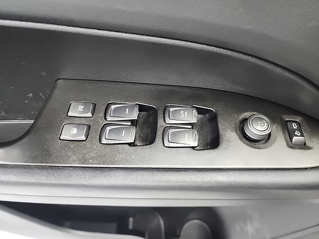 Ssangyong Rexton 2019 Blanco - Importación desde Corea - HF Imports Iquique - Foto 17