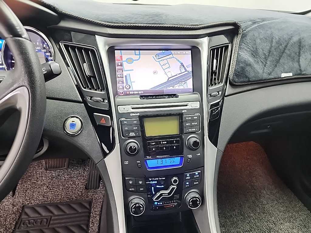 HYUNDAI Sonata - Vista 10