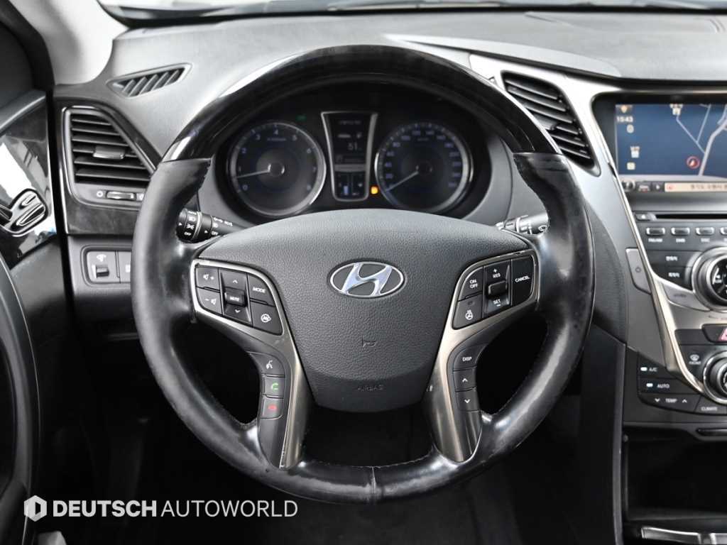 HYUNDAI Grandeur 2013 Gris - Importación desde Corea - HF Imports Iquique - Foto 13