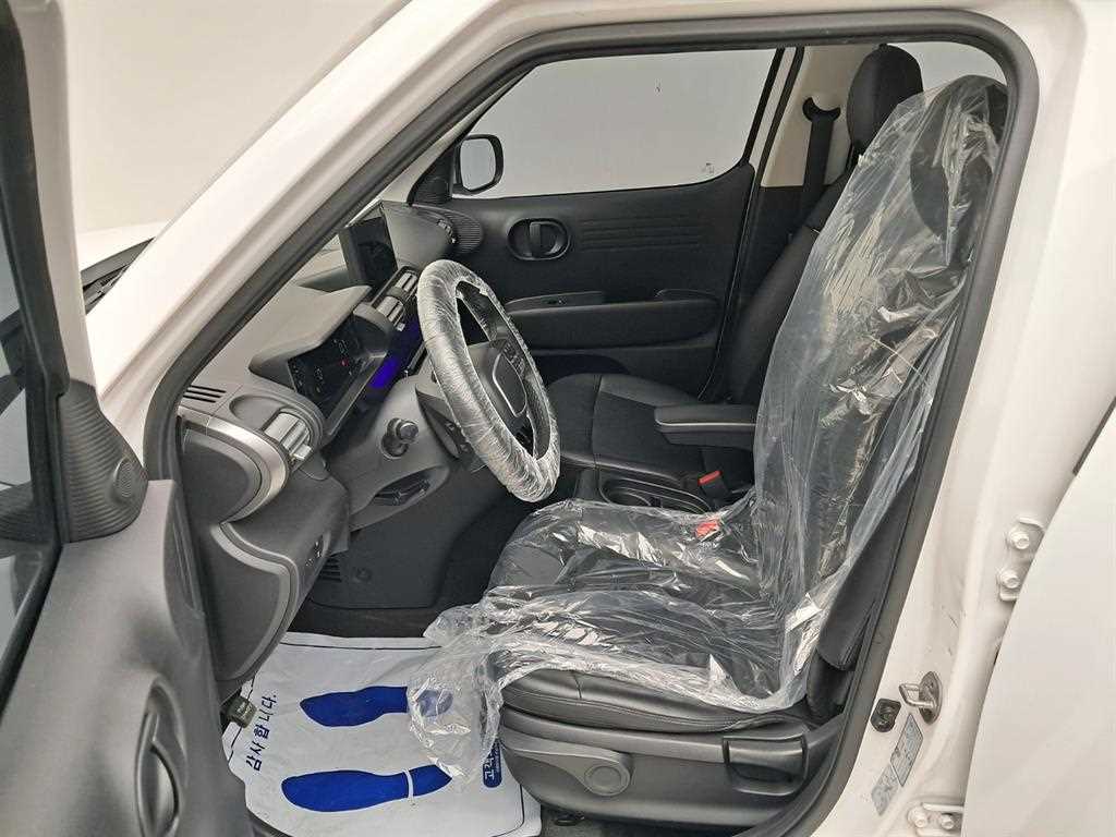 HYUNDAI Casper - Vista 11