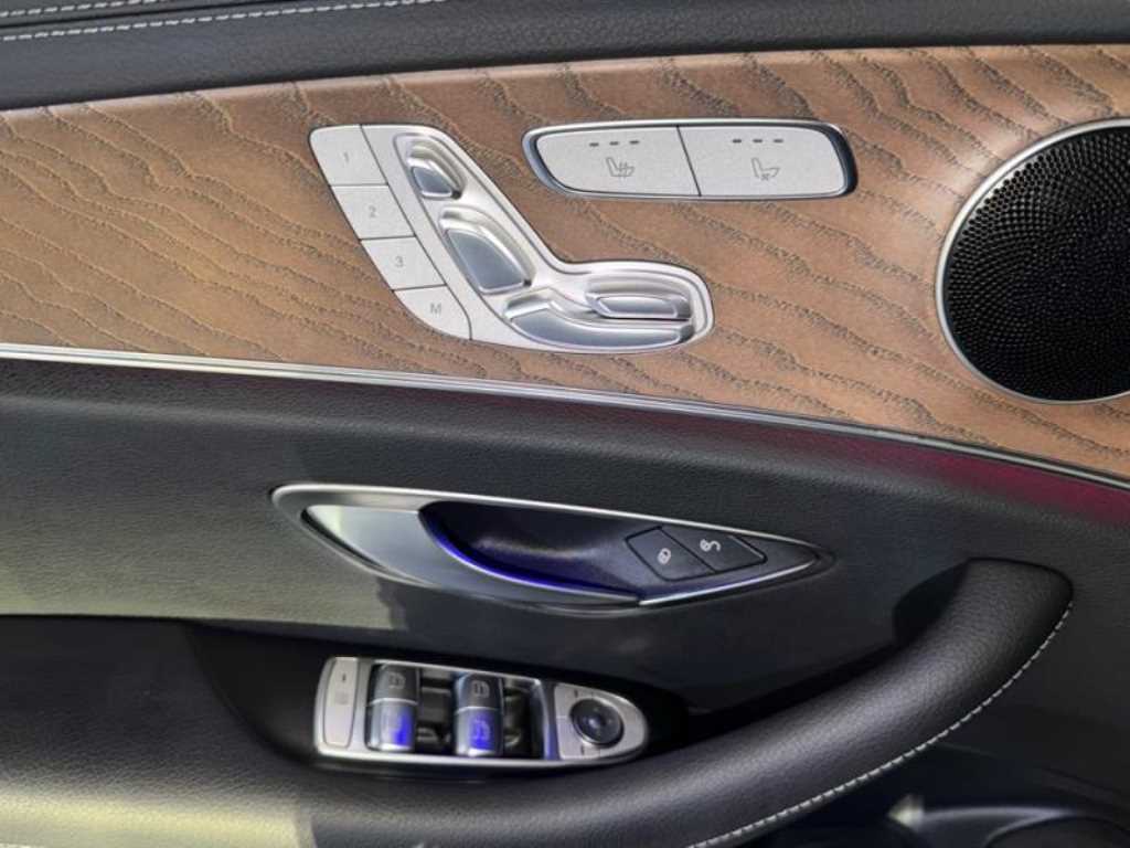 Mercedes Benz E class 2022 Azul - Importación desde Corea - HF Imports Iquique - Foto 14