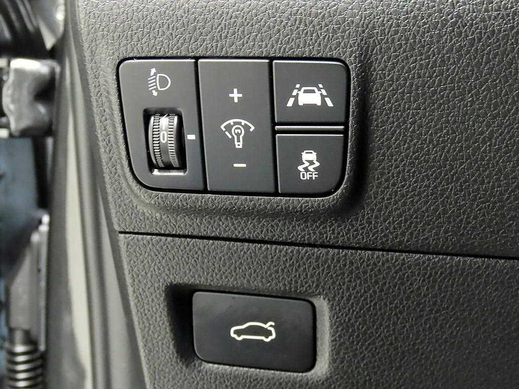 KIA K5 - Vista 12