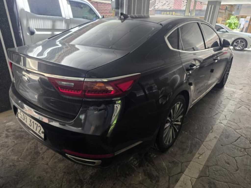 KIA K7 - Vista 3