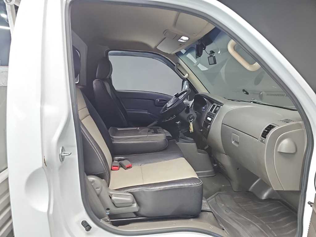 Small Truck Top_Powergate 2020 Blanco - Importación desde Corea - HF Imports Iquique - Foto 16