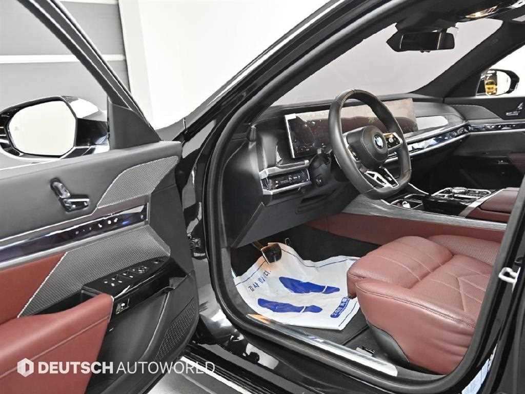 BMW 7 Series - Vista 11