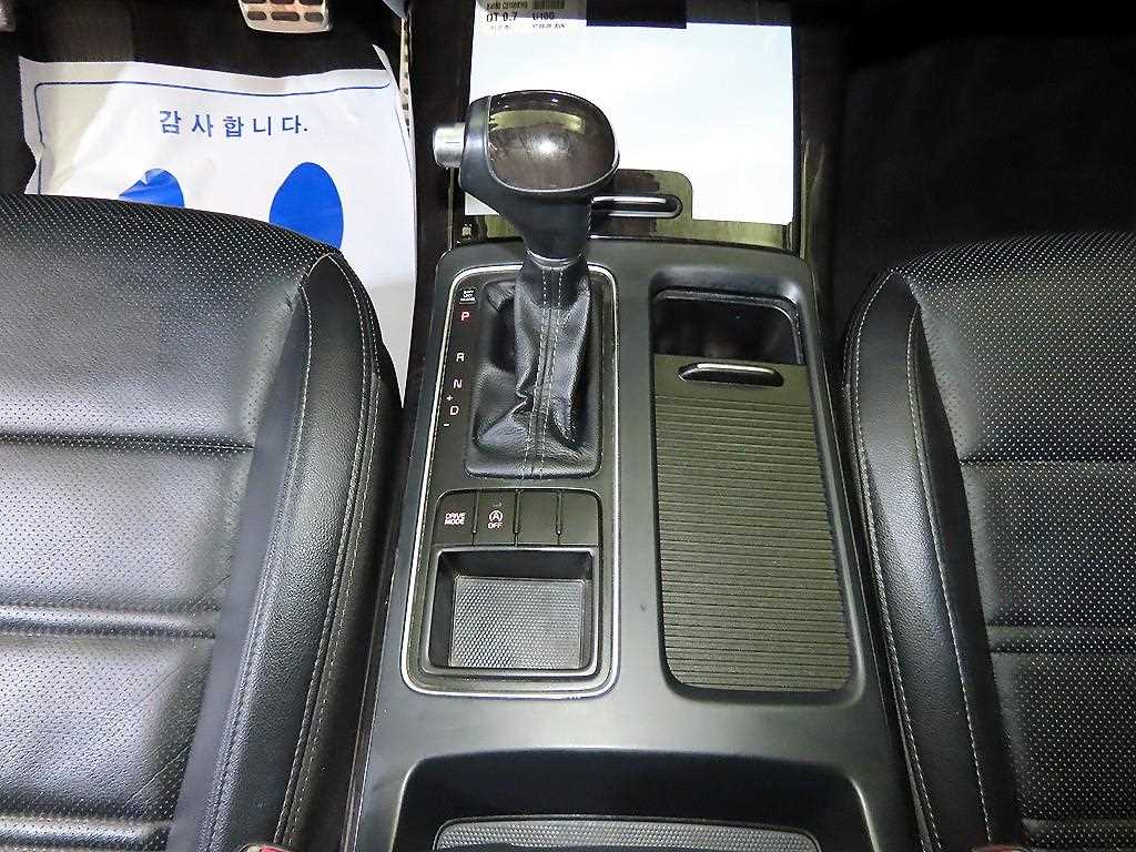 KIA Sorento - Vista 12