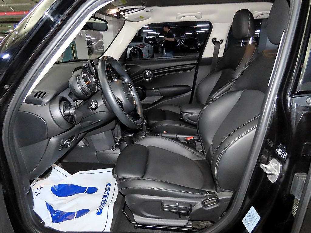 Mini Cooper - Vista 6