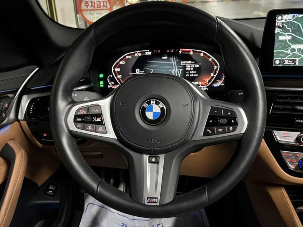 BMW 5 Series - Vista 11