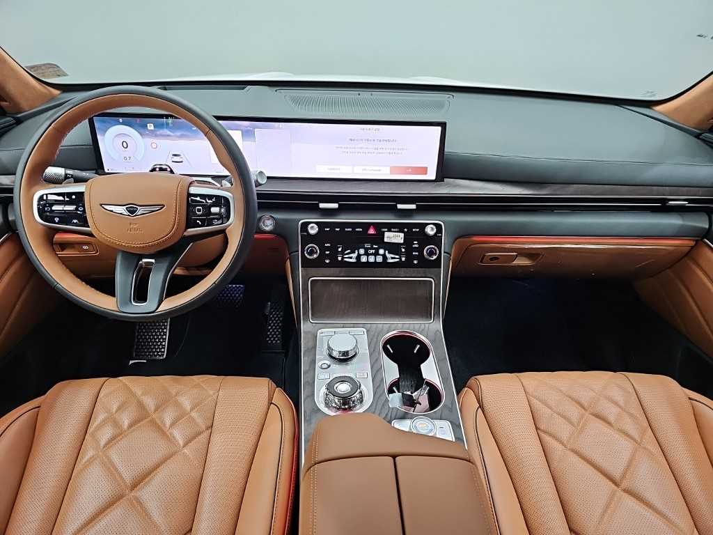 Genesis GV80 - Vista 7