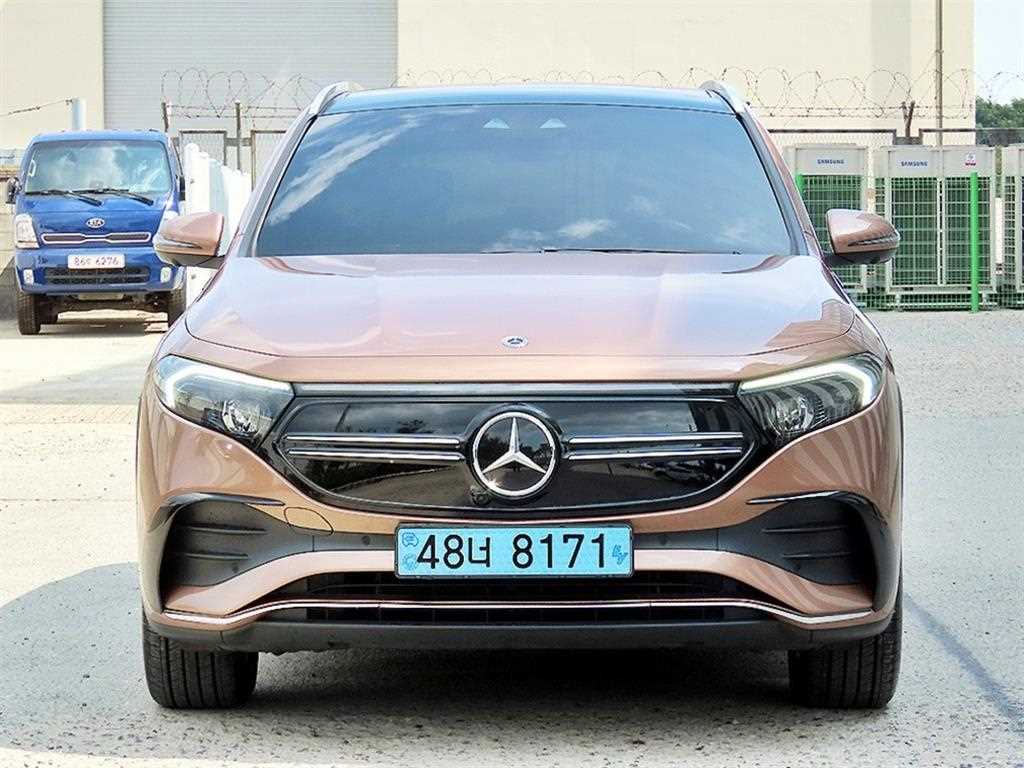Mercedes Benz EQA 2022 Gold color - Importación desde Corea - HF Imports Iquique - Foto 1