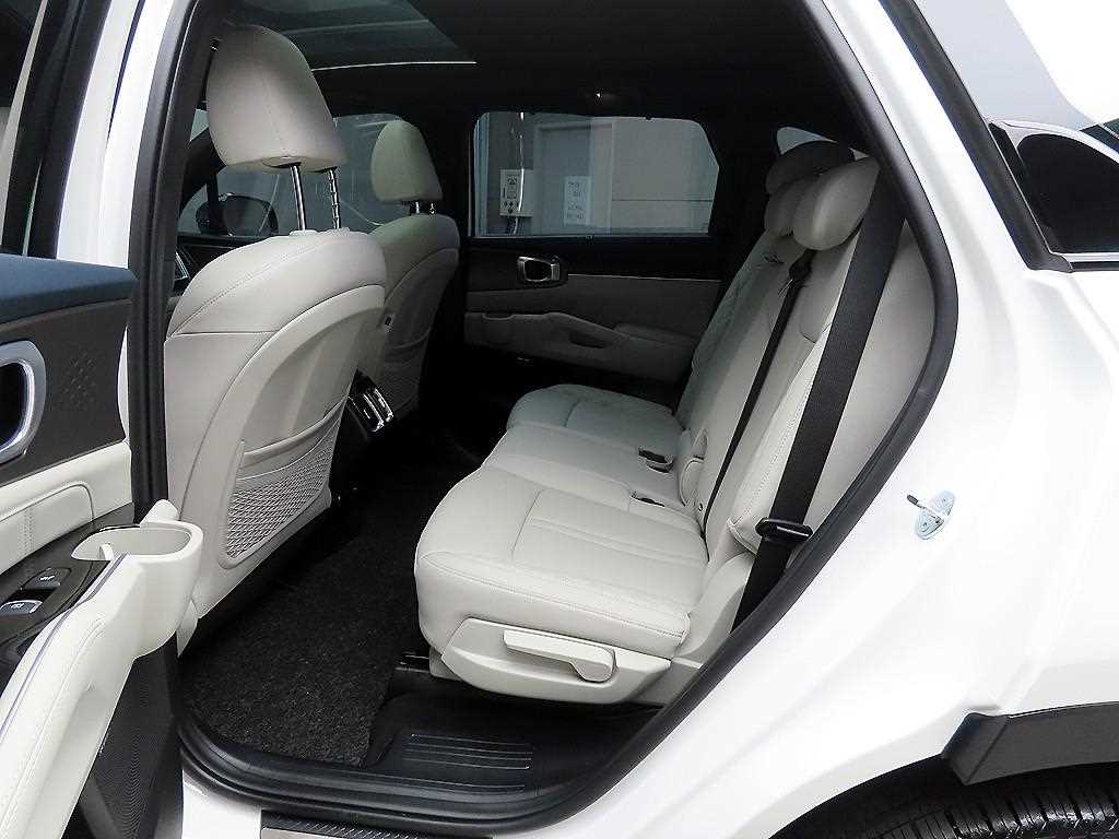 KIA Sorento - Vista 6
