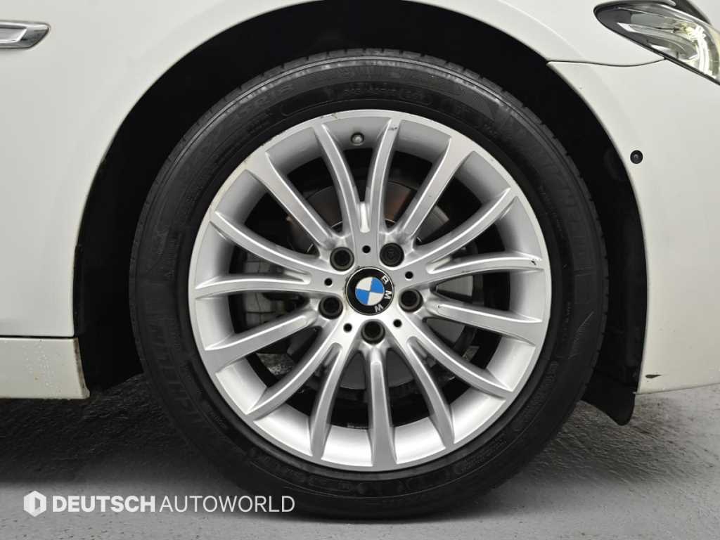 BMW 5 Series - Vista 6